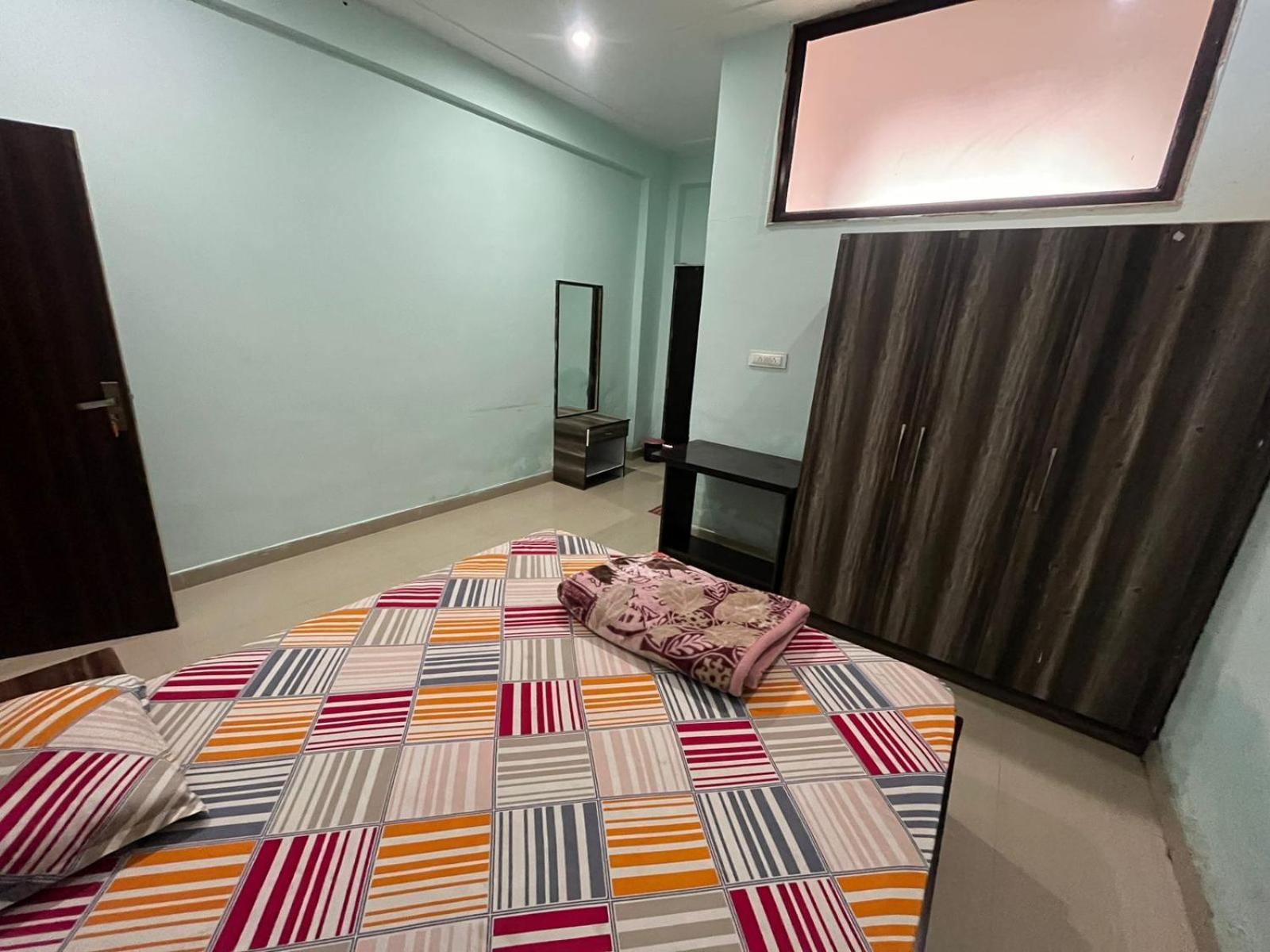 Shri Ji Baba Ki Haveli Otel Govardhan Dış mekan fotoğraf